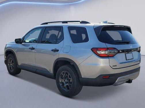 2025 Honda Pilot AWD TrailSport