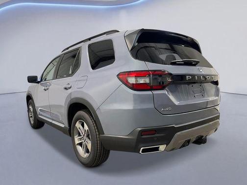 Sonic Gray Pearl 2026 Honda Pilot EX-L