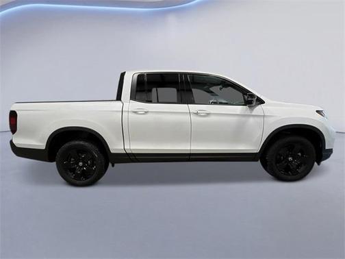 2025 Honda Ridgeline Black