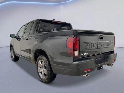 Crystal Black Pearl 2026 Honda Ridgeline TrailSport