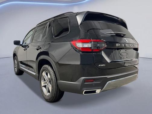 Crystal Black Pearl 2026 Honda Pilot EX-L