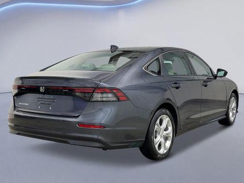2025 Honda Accord LX 1.5T