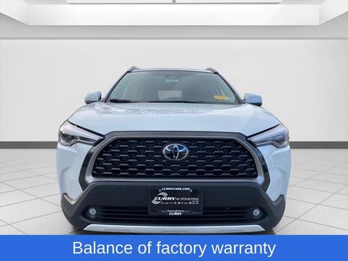 2024 Toyota Corolla Cross XLE