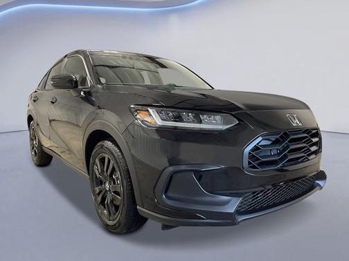 Crystal Black Pearl 2027 Honda HR-V Sport