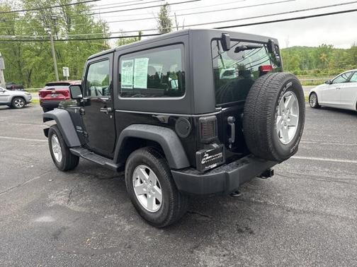2017 Jeep Wrangler Sport