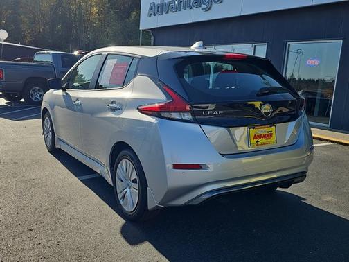 2023 Nissan Leaf S