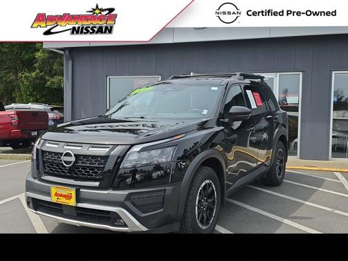 Black 2024 Nissan Pathfinder Rock Creek