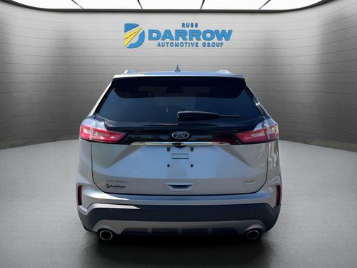 Silver Metallic 2020 Ford Edge SEL
