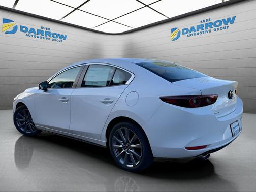 Snowflake White Pearl Mica 2026 Mazda Mazda3 FWD w/Preferred Package