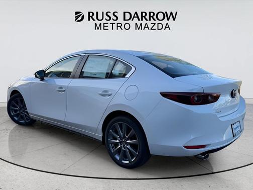 Snowflake White Pearl Mica 2026 Mazda Mazda3 FWD w/Preferred Package