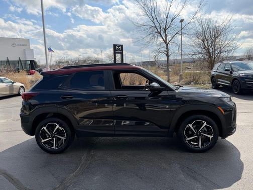 Mosaic Black Metallic 2023 Chevrolet Trailblazer RS