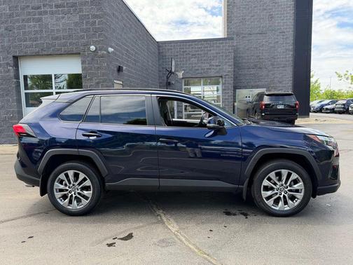 Blueprint 2023 Toyota RAV4 XLE Premium
