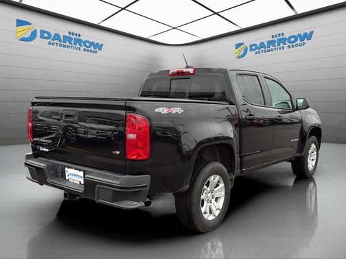 Black 2022 Chevrolet Colorado LT