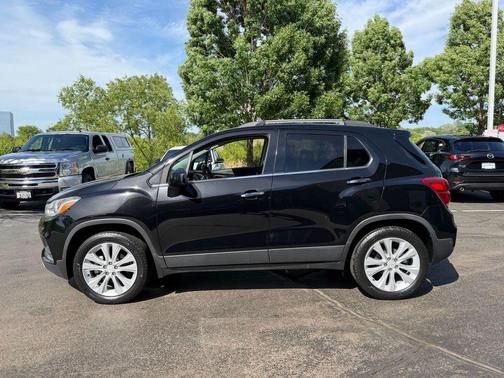 Mosaic Black Metallic 2018 Chevrolet Trax Premier