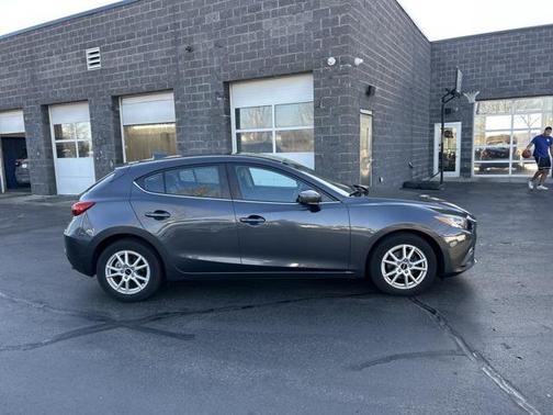 2014 Mazda Mazda3 i Touring