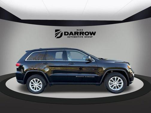 2022 Jeep Grand Cherokee Laredo