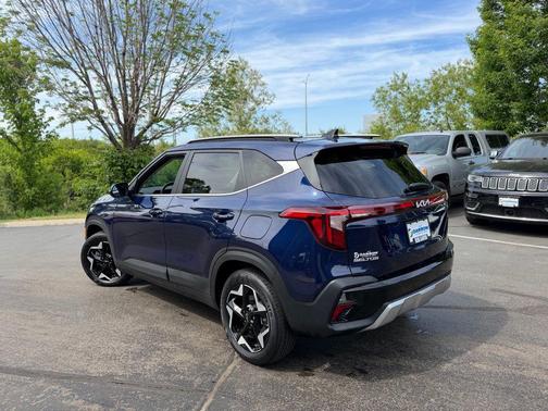 Dark Ocean Blue 2024 Kia Seltos EX