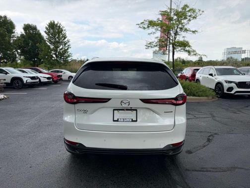 Rhodium White Premium 2026 Mazda CX-90 3.3 Turbo Preferred