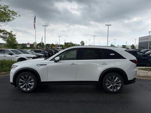 Rhodium White Premium 2026 Mazda CX-90 3.3 Turbo Preferred