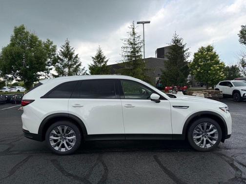 Rhodium White Premium 2026 Mazda CX-90 3.3 Turbo Preferred