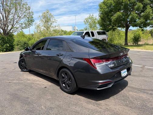 Portofino Gray 2023 Hyundai ELANTRA SEL