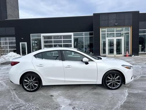 2018 Mazda Mazda3 Touring