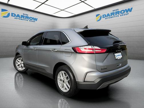 Iconic Silver Metallic 2024 Ford Edge SEL
