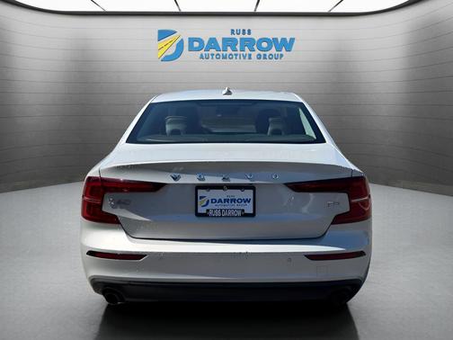 Birch 2019 Volvo S60 T5 Momentum