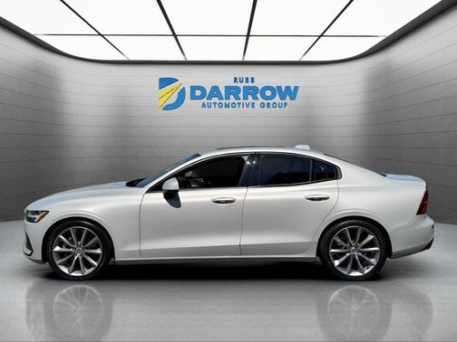 Birch 2019 Volvo S60 T5 Momentum