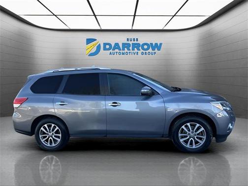 2015 Nissan Pathfinder SV