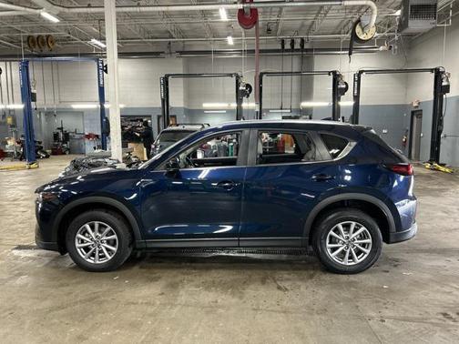 2023 Mazda CX-5 2.5 S Preferred Package