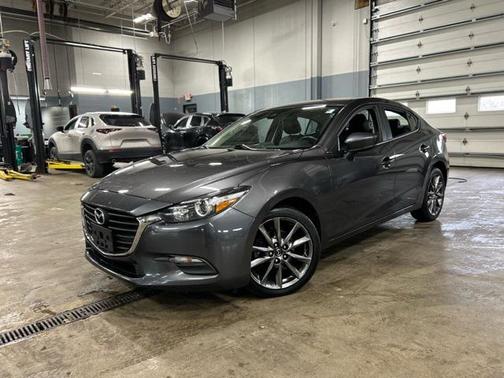 2018 Mazda Mazda3 Touring