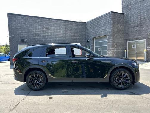 2025 Mazda CX-90 PHEV Premium Sport