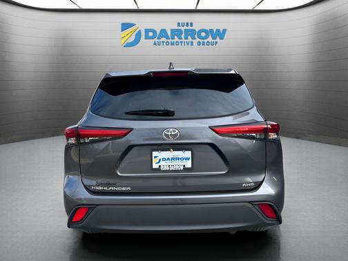 Magnetic Gray Metallic 2021 Toyota Highlander L