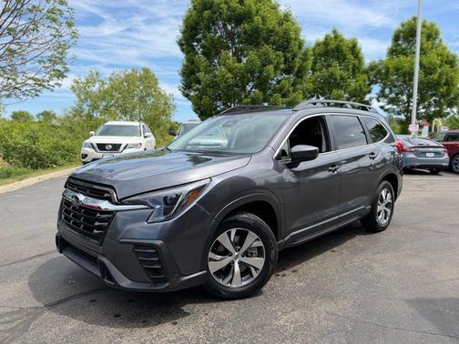 Magnetite Gray Metallic 2025 Subaru Ascent Premium 7-Passenger