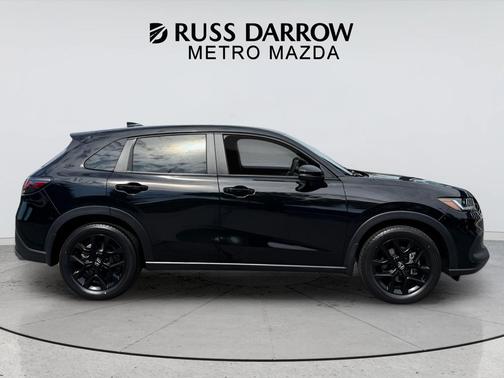 Crystal Black Pearl 2024 Honda HR-V AWD Sport
