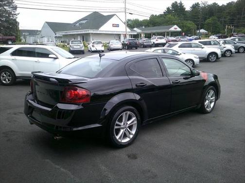 2013 Dodge Avenger SE V6