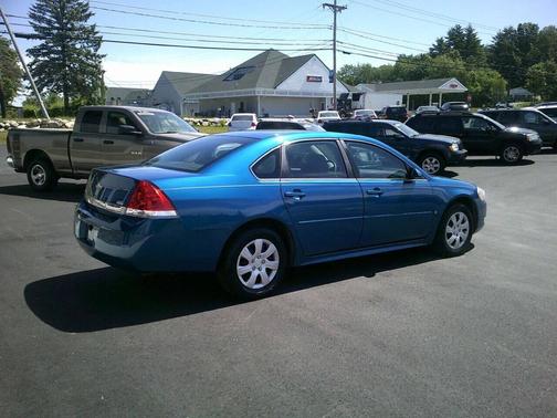 2010 Chevrolet Impala LS