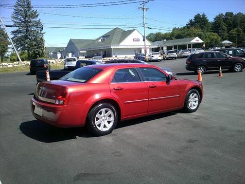2007 Chrysler 300 Base