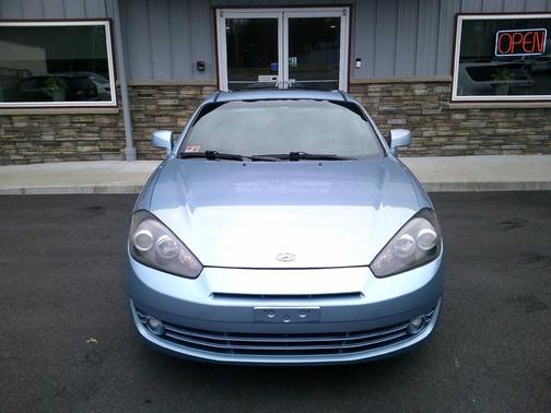 2007 Hyundai Tiburon GS 2dr Hatchback
