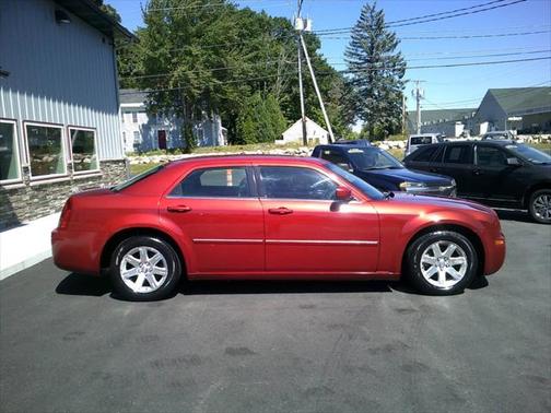 2007 Chrysler 300 Base