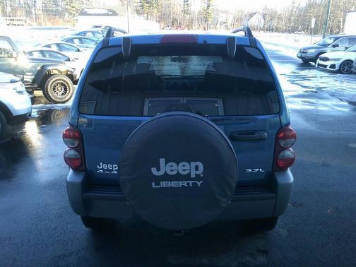 2005 Jeep Liberty Sport