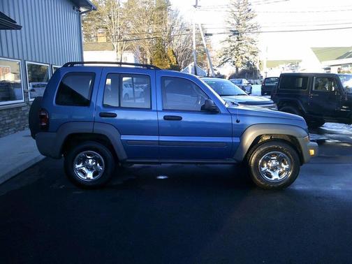 2005 Jeep Liberty Sport