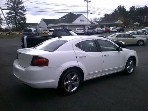 2011 Dodge Avenger Mainstreet 4dr Sedan