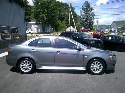 2012 Mitsubishi Lancer SE