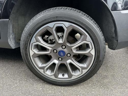 2022 Ford EcoSport Titanium