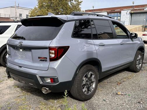2022 Honda Passport AWD TrailSport