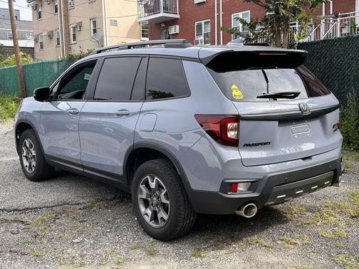 2022 Honda Passport AWD TrailSport
