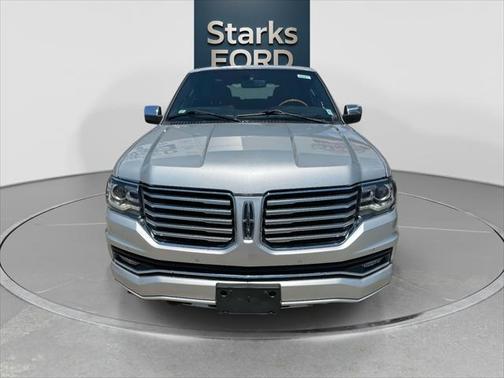 2017 Lincoln Navigator Select