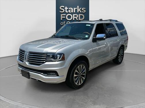 2017 Lincoln Navigator Select